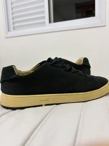 tenis oskhlen soho camurça e couro preto