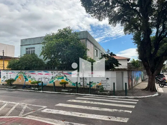 Casa com 4 dormitórios à venda, 369 m² por R$ 2.500.000,00 - Centro - Vila Velha/ES