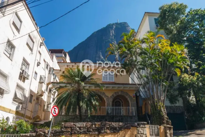 Jardim Botânico | Casa 4 quartos, sendo 1 suite