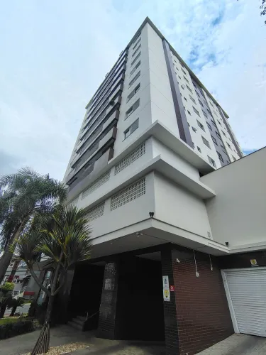 Residencial Giovana ( 3 dormitórios sendo 2 suítes)