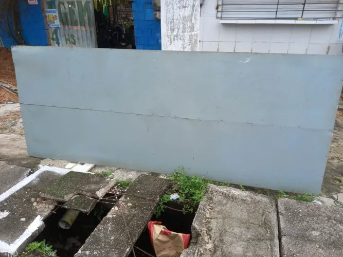 Vende-se chapa para várias ocasiões medido 2,50×1,00