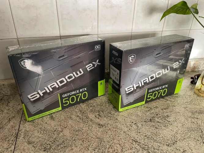 RTX 5070 12GB MSI Shadow 2x Lacrada