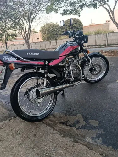 Moto rara , em excelente estado de conservação