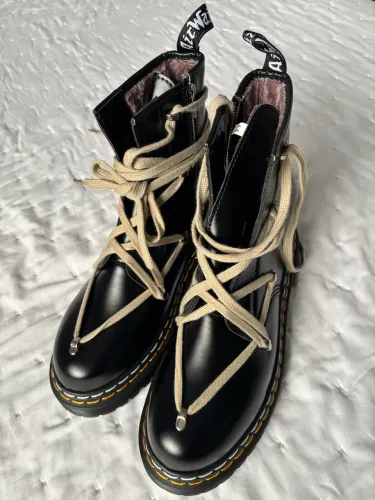 Bota rick owens x dr martens