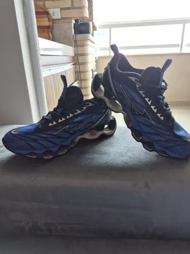 Tênis Mizuno Wave Prophecy 11 Azul?