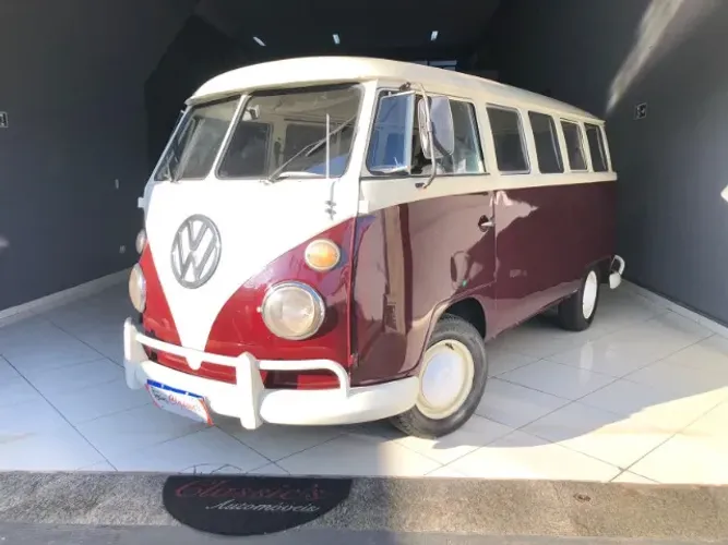 Volkswagen Kombi Standard/ Luxo/ Serie Prata 1976