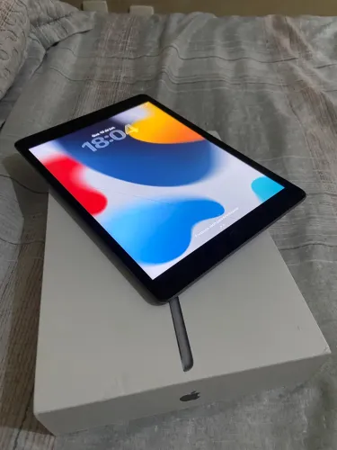 IPad 9º Geração - Cinza Espacial - 64Gb