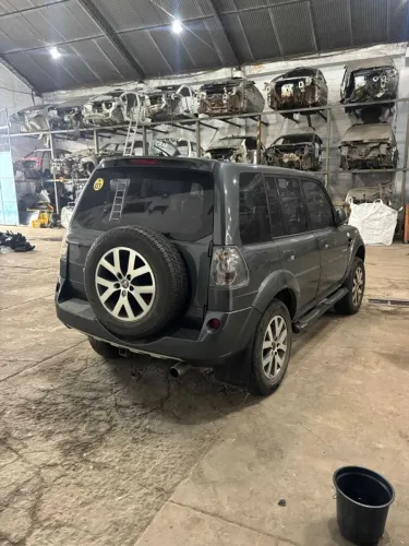 MALA  MITSUBISHI PAJERO TR4 2.0 CA 2012