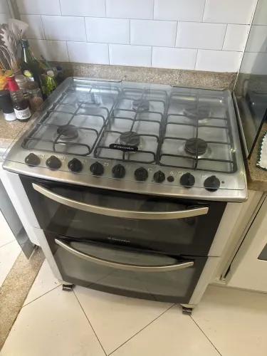 Fogao Electrolux 6bocas e 2 fornos Geladeira e Lava Louças Brastemp