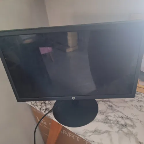 Monitor Led em perfeito estado
