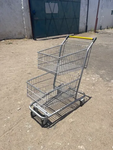 Vendo carrinhos de compra!