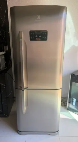 Geladeira Electrolux inverter 459 