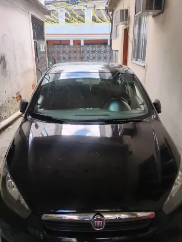 Fiat Grand Siena Attractive 1.0 Flex 8V 4P 2021