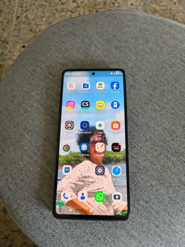 Moto Edge 20 pro novíssimo
