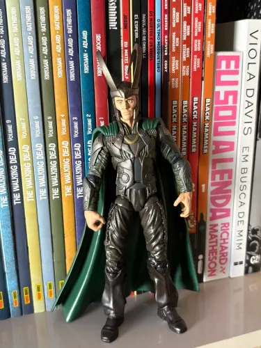Loki - Marvel Diamond Select Toys