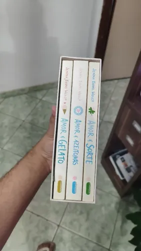 Box de Livros Amor & Gelato
