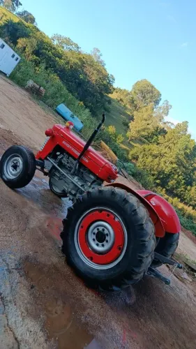 Trator MF 65x 