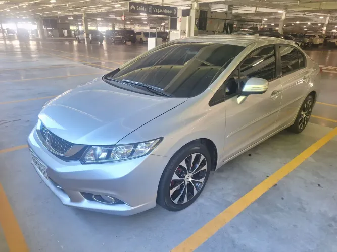 Honda Civic Sedan LXR 2.0 Flexone 16V Aut. 4P 2016