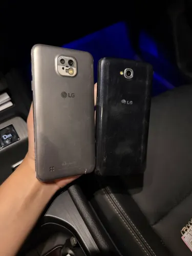 Dois celulares por 150 pra vender logo