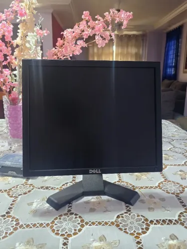 Monitor Dell E170SC 17? LCD | 60Hz | VGA