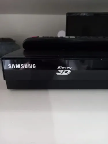 Home Theater Samsung - Blu-Ray 3D 5.1 - Completo, Modelo HT-E4530K / 2D