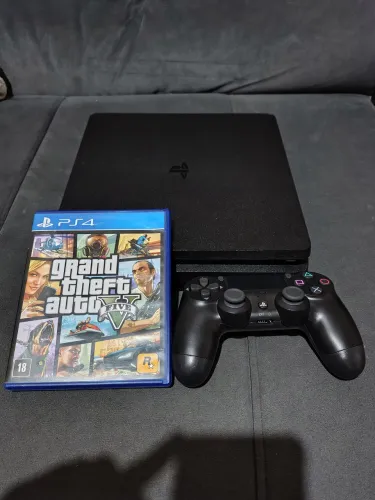 Playstation 4 slim