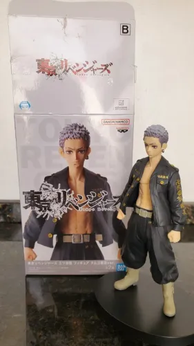 Boneco Tokyo revengers capitão da 2° divisão da Tóquio manji