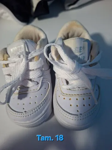 Tênis nike infantil