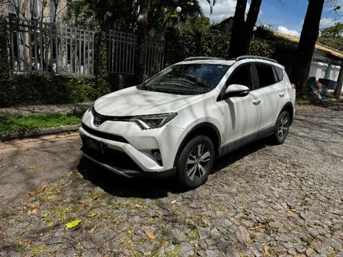 Toyota RAV4 2.0 Top 4X2 16V Aut. 2018