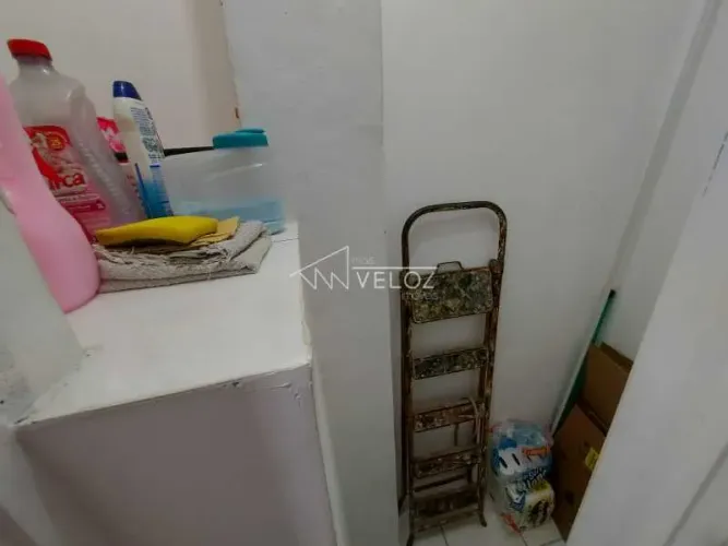 Apartamento - / Residencial / Centro