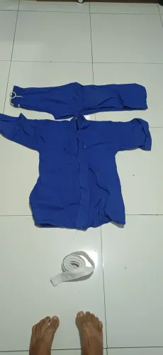 Kimono infantil