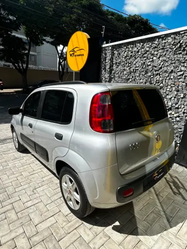 Fiat Uno Vivace Celeb. 1.0 EVO F.flex 8V 5P 2012
