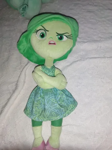 Boneca pano Nojinho  do filme da Disney  divertidamente em perfeito  estado 