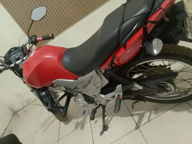 Vendo uma start 160