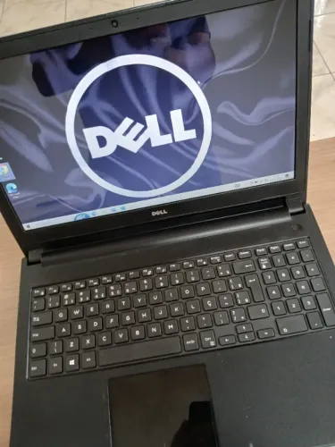 Notebook Dell 5566 i3-6006U - Memoria 8GB SSD 120GB Tela 15.6"
