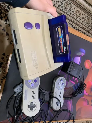 Super Nintendo + 2 controles + 800 jogos + TV 29 Polegadas