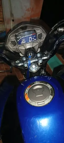 VENDO UMA TITAN 2024