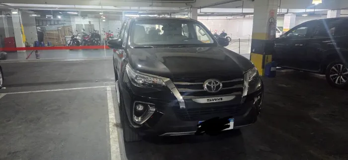 Toyota Hilux SW4 SRX Diamo. 4X4 2.8 TB DIE AUT 2020