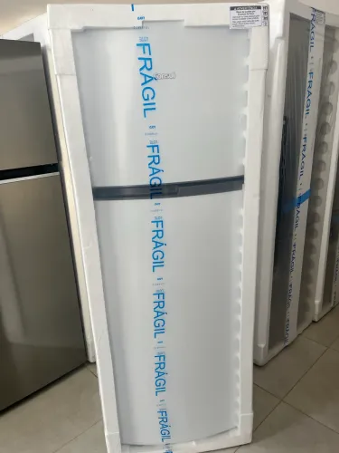 Geladeira cônsul frost free 333 litros nova na caixa