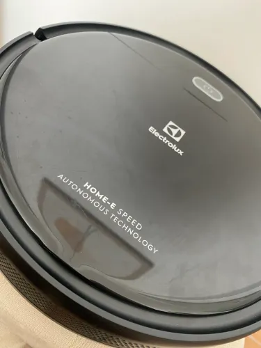ASPIRADOR ROBÔ - ELECTROLUX 