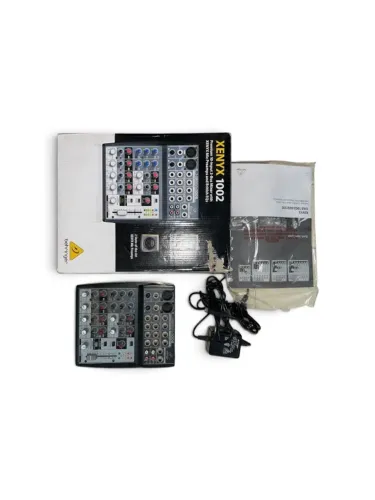 Mesa De Som Behringer Xenyx 1002 fx - 10 canais