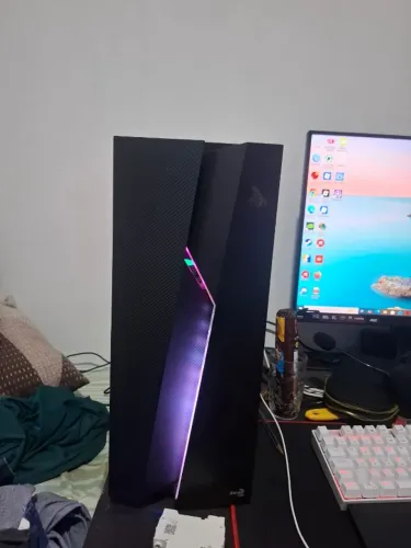 PC GAMER , GABINETE.