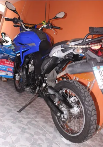 XTZ LANDER 2021 ÚNICO DONO