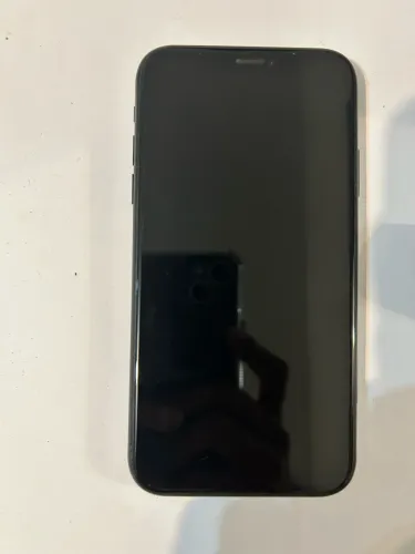 iPhone XR 64GB preto