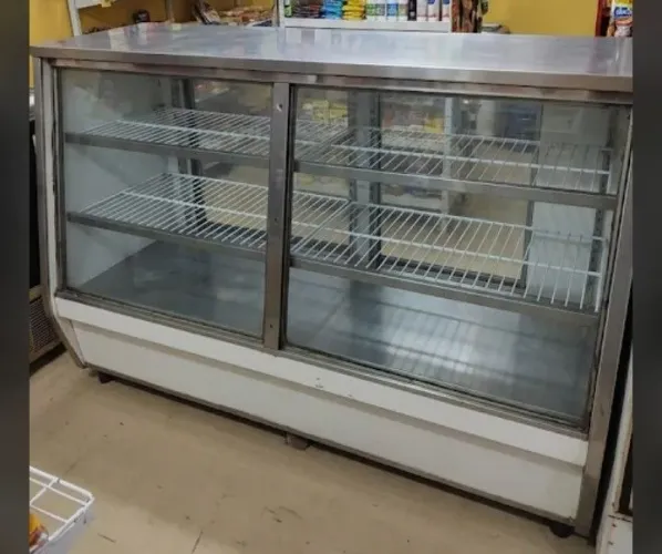 Vendo Balcão Vitrine Expositor Refrigerado