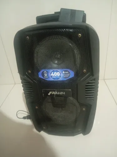 Vendo Caixa de Som com controle *