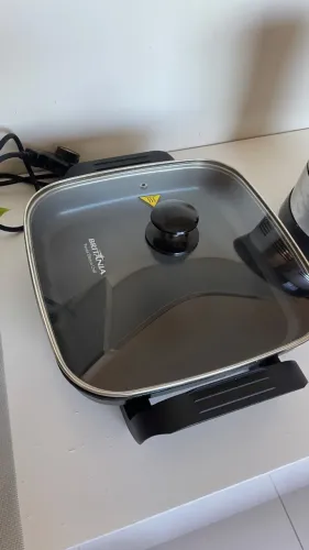 Panela elétrica 4L Britânia 