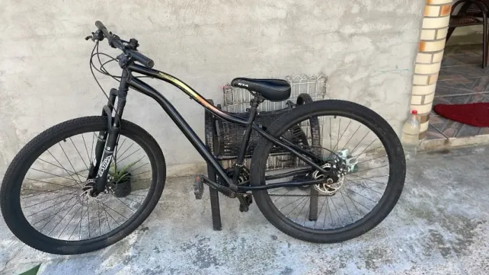 Bike Veneza Aro 29 Freio a Disco - Muito Conservada | Oportunidade
