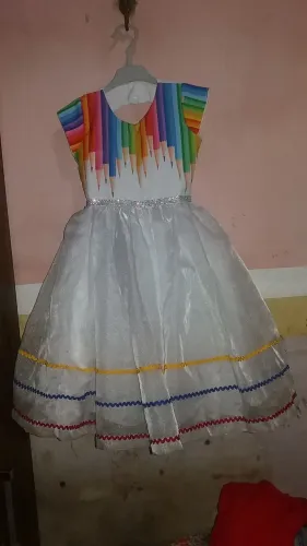 Vestido de formatura ou aniversário tema  aquarela 