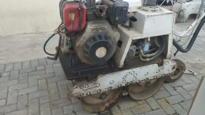 Compactador / Rolo Compactador Tandem LTC08H